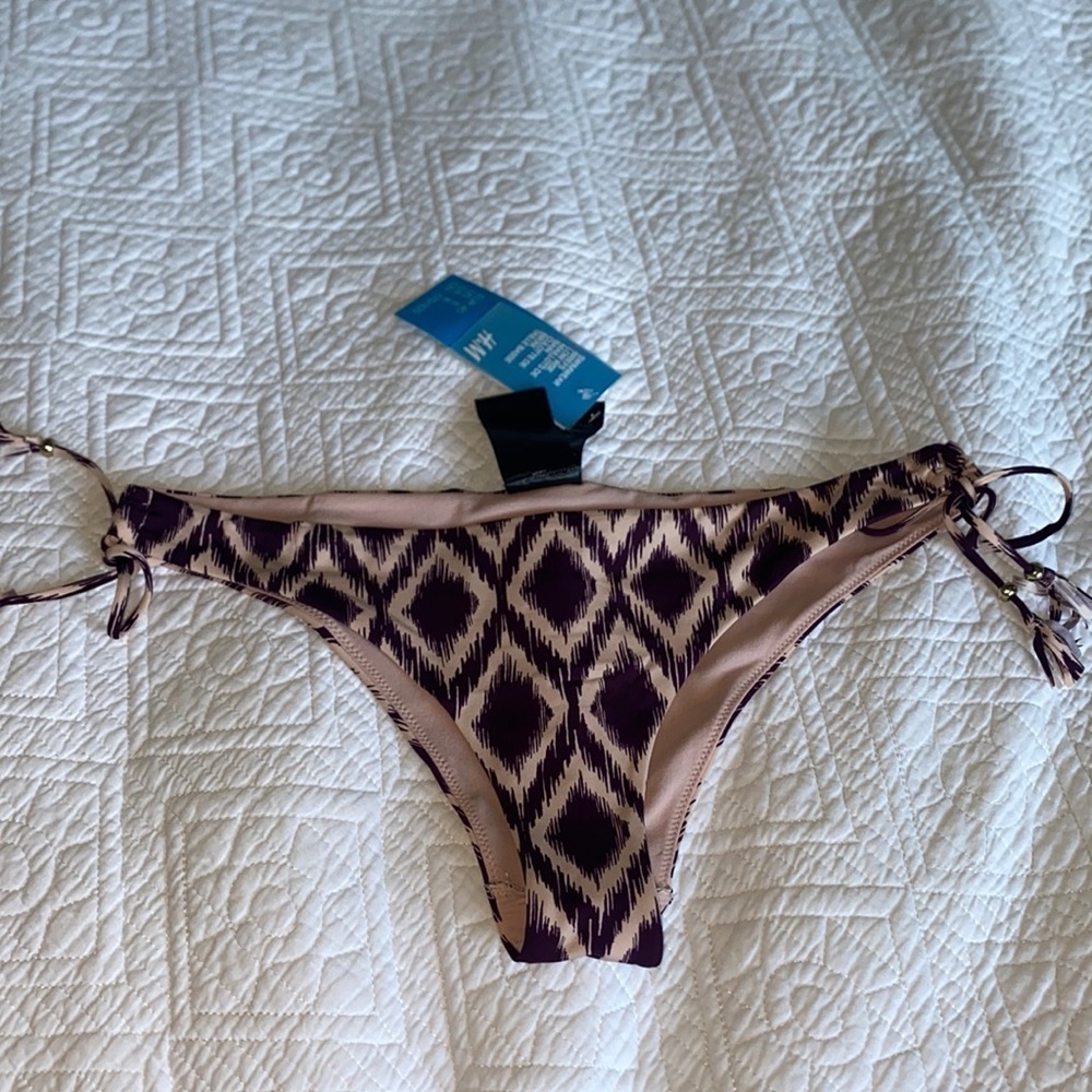H&M Bikini bottoms